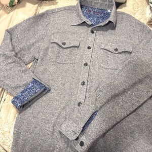 Robert Graham Classic. Size Medium. NWOT.